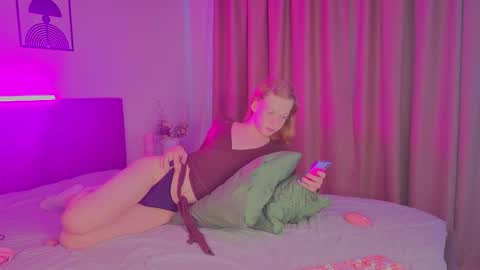 Snapshot of oliviaapink chatting on 2, 6, 2026 oliviaapink online show from 2, 6, 2026