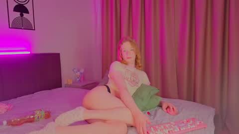 Snapshot of oliviaapink chatting on 14, 6, 2026 oliviaapink online show from 14, 6, 2026