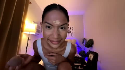 Snapshot of oliviaarmani chatting on 6, 4, 2026 Olivia online show from 6, 4, 2026