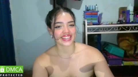 oliviabluee10 online show from 10, 12, 2024
