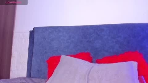 OLIVIA online show from 11, 12, 2024