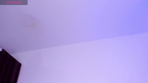 OLIVIA online show from 8, 1, 2025