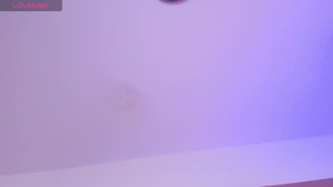 OLIVIA online show from 5, 2, 2025