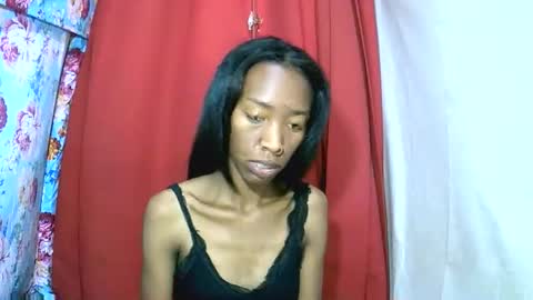 Snapshot of oliviah27 chatting on 7, 10, 2025 oliviah27 online show from 7, 10, 2025