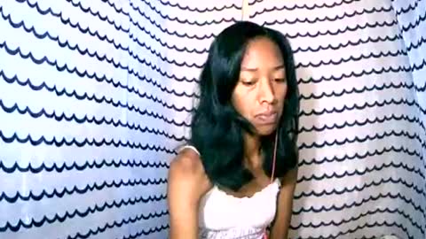 Snapshot of oliviah27 chatting on 25, 10, 2025 oliviah27 online show from 25, 10, 2025