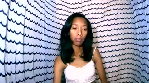 Snapshot of oliviah27 chatting on 25, 10, 2025 oliviah27 online show from 25, 10, 2025