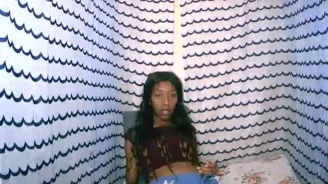 Snapshot of oliviah27 chatting on 3, 11, 2025 oliviah27 online show from 3, 11, 2025