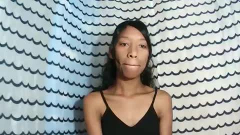 Snapshot of oliviah27 chatting on 4, 12, 2025 oliviah27 online show from 4, 12, 2025