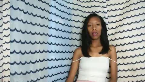 Snapshot of oliviah27 chatting on 13, 12, 2025 oliviah27 online show from 13, 12, 2025