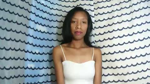 Snapshot of oliviah27 chatting on 15, 12, 2025 oliviah27 online show from 15, 12, 2025