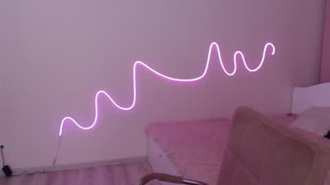 Snapshot of olivialimm chatting on 2, 12, 2024 Olivia online show from 2, 12, 2024