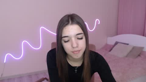 Snapshot of olivialimm chatting on 5, 12, 2024 Olivia online show from 5, 12, 2024