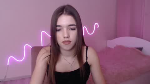 Snapshot of olivialimm chatting on 16, 12, 2024 Olivia online show from 16, 12, 2024