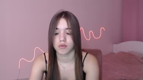 Snapshot of olivialimm chatting on 25, 12, 2024 Olivia online show from 25, 12, 2024