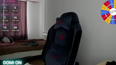 Snapshot of oliviamunk chatting on 6, 2, 2025 . online show from 6, 2, 2025