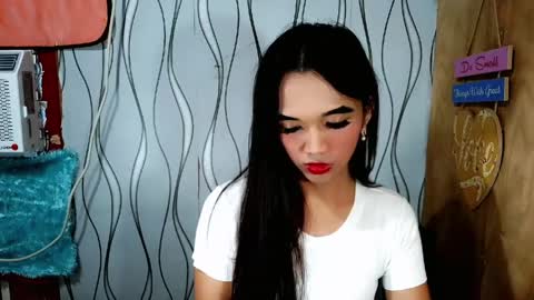 Snapshot of olivianiczxasshieerrraa6 chatting on 24, 4, 2026 NICOLE online show from 24, 4, 2026