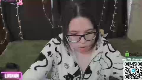 Snapshot of ollie_baird chatting on 13, 3, 2026 Ollie online show from 13, 3, 2026