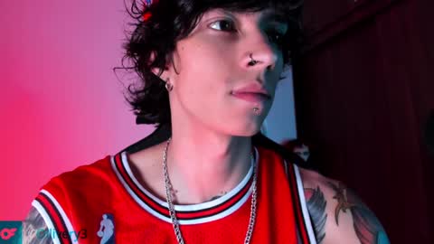     online show from 20, 1, 2025