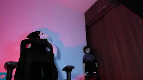     online show from 16, 2, 2025