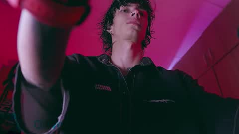     online show from 25, 10, 2025