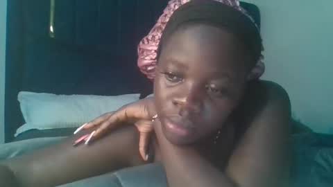 Snapshot of ollleina chatting on 17, 3, 2026 ollleina online show from 17, 3, 2026