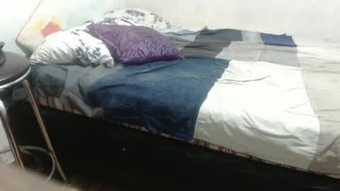 Snapshot of oly10022020 chatting on 13, 1, 2025 OlySantos online show from 13, 1, 2025