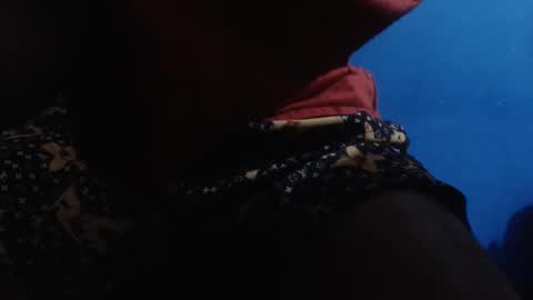 Snapshot of oly10022020 chatting on 10, 10, 2025 OlySantos online show from 10, 10, 2025