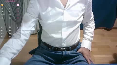 Snapshot of omar87ram chatting on 24, 10, 2025 Omar online show from 24, 10, 2025