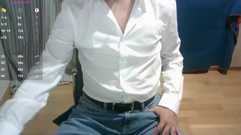 Snapshot of omar87ram chatting on 19, 4, 2026 Omar online show from 19, 4, 2026