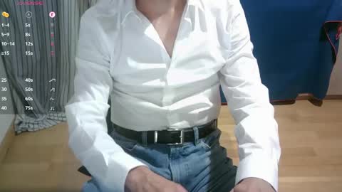 Snapshot of omar87ram chatting on 19, 4, 2026 Omar online show from 19, 4, 2026