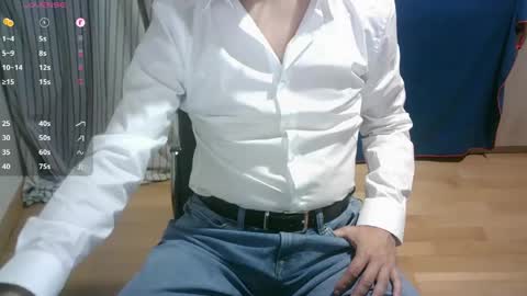 Snapshot of omar87ram chatting on 22, 4, 2026 Omar online show from 22, 4, 2026