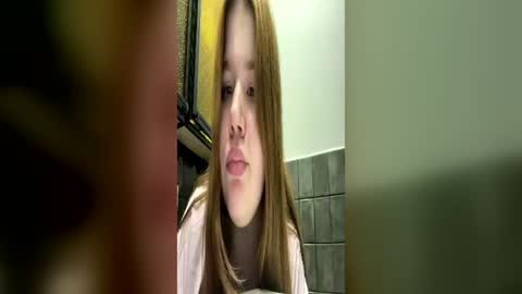  MellY  online show from 14, 6, 2026