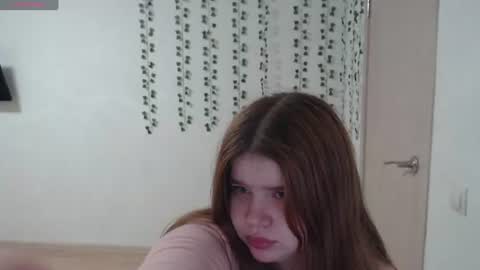 Snapshot of omellyoo chatting on 15, 6, 2026 MellY online show from 15, 6, 2026
