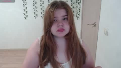 Snapshot of omellyoo chatting on 19, 7, 2026 MellY online show from 19, 7, 2026