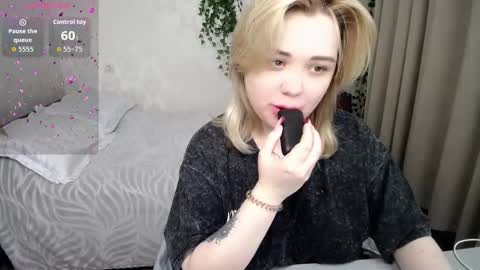 Snapshot of omg_itsperfect chatting on 7, 1, 2026 Fina online show from 7, 1, 2026