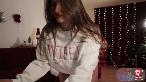    or    online show from 20, 12, 2025