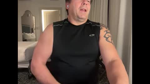 Snapshot of omniacouple chatting on 17, 12, 2025 omniacouple online show from 17, 12, 2025