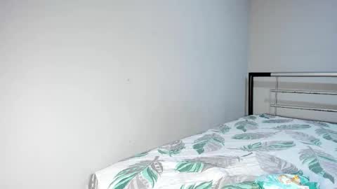 Snapshot of on_tefa chatting on 17, 11, 2025 Violette online show from 17, 11, 2025