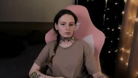 on_yxxx online show from 17, 5, 2026