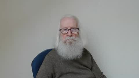 Snapshot of onanister chatting on 10, 4, 2026 Somewhere over the rainbow online show from 10, 4, 2026