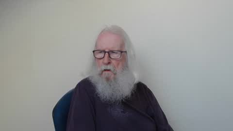 Snapshot of onanister chatting on 26, 4, 2026 Somewhere over the rainbow online show from 26, 4, 2026