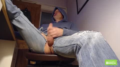 one balled wonder online show from 8, 1, 2025