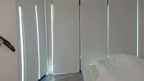 oneandonlytaylorcollins online show from 24, 11, 2025