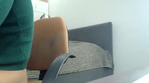 Snapshot of onebestlover chatting on 18, 1, 2026 onebestlover online show from 18, 1, 2026