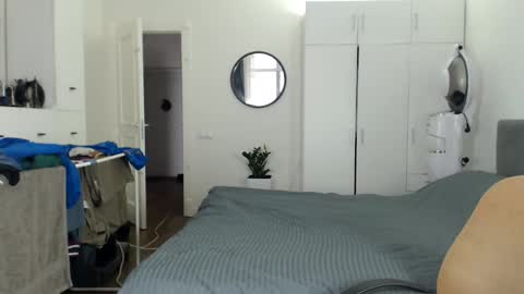 Snapshot of onebestlover chatting on 22, 2, 2026 onebestlover online show from 22, 2, 2026