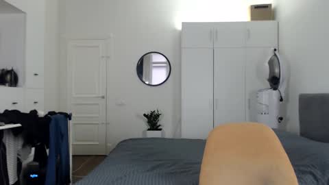 Snapshot of onebestlover chatting on 26, 2, 2026 onebestlover online show from 26, 2, 2026