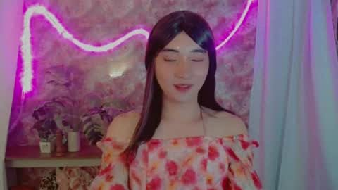 Snapshot of onelesslonelygirl69 chatting on 12, 7, 2026 KLIER online show from 12, 7, 2026
