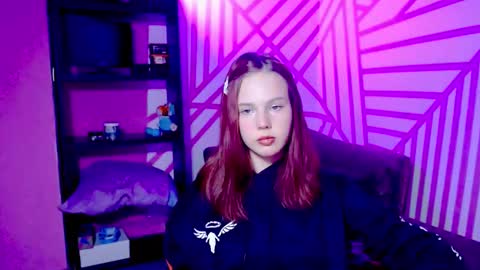 Snapshot of onessandra chatting on 24, 9, 2025 onessandra online show from 24, 9, 2025