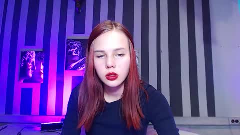 Snapshot of onessandra chatting on 8, 10, 2025 onessandra online show from 8, 10, 2025