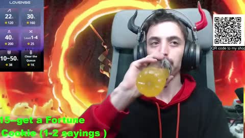 Snapshot of oni_hoshi chatting on 12, 12, 2024 Oni hoshi online show from 12, 12, 2024